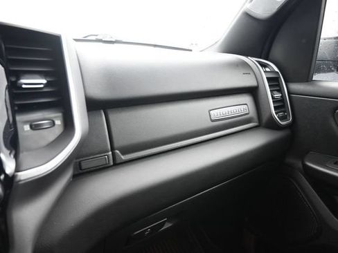 Used 2022 RAM 1500 Big Horn AWD/4WD image 29