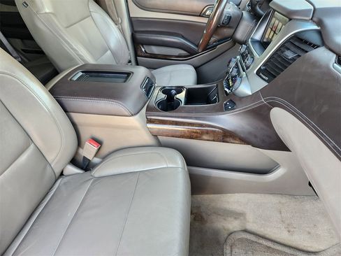 Used 2015 Chevrolet Tahoe LT w/ Luxury Package image 13