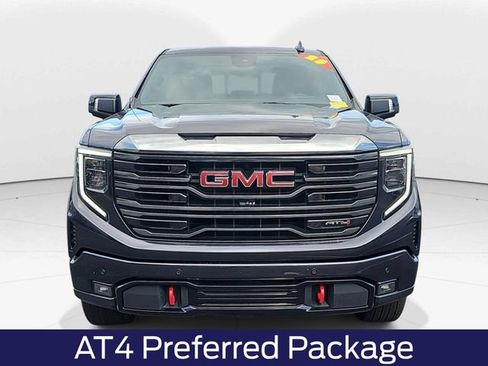 Used 2023 GMC Sierra 1500 AT4 w/ AT4 Premium Package AWD/4WD image 10