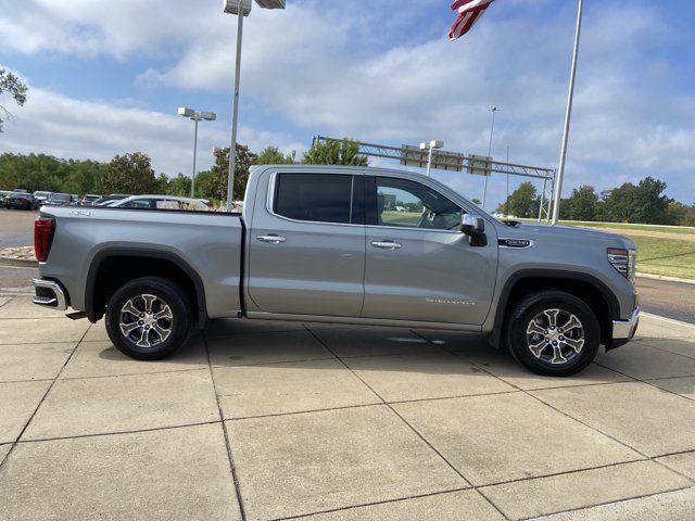 Used 2026 GMC Sierra 1500 SLT AWD/4WD image 16