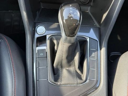 Used 2024 Volkswagen Tiguan Wolfsburg Edition FWD image 28