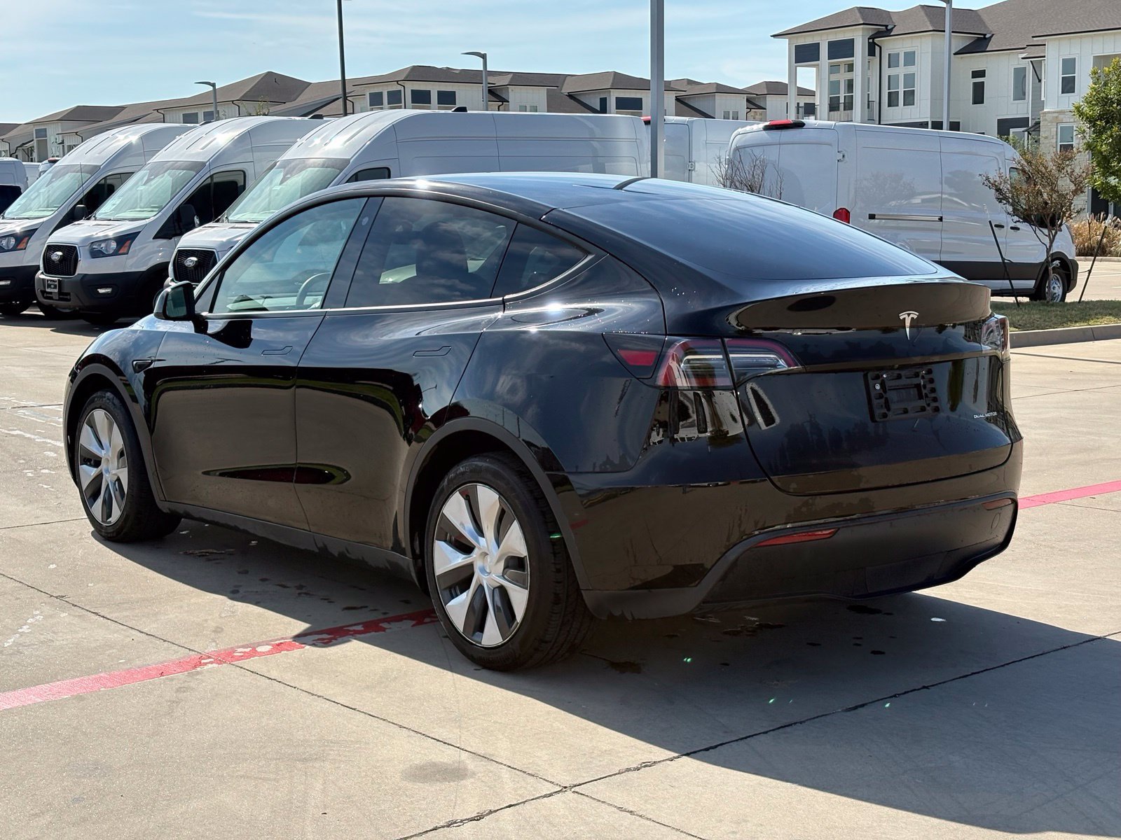 Used 2023 Tesla Model Y Long Range AWD/4WD image 5
