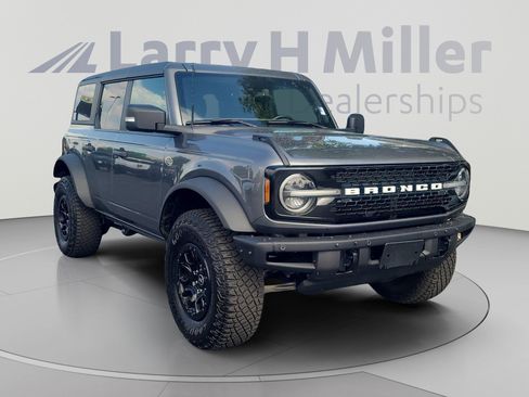 Certified 2024 Ford Bronco Wildtrak AWD/4WD image 7
