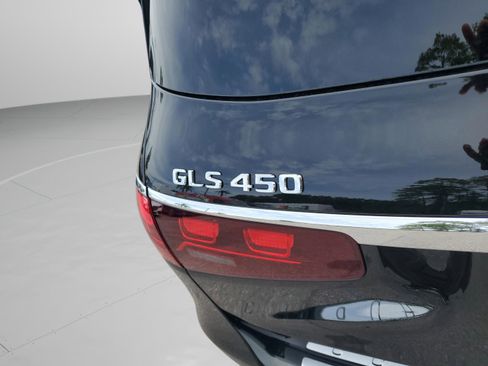 Used 2026 Mercedes-Benz GLS 450 4MATIC image 37