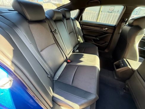 Used 2022 Honda Accord Sport image 28