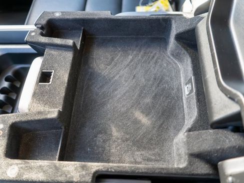 Used 2020 RAM 1500 Laramie image 36