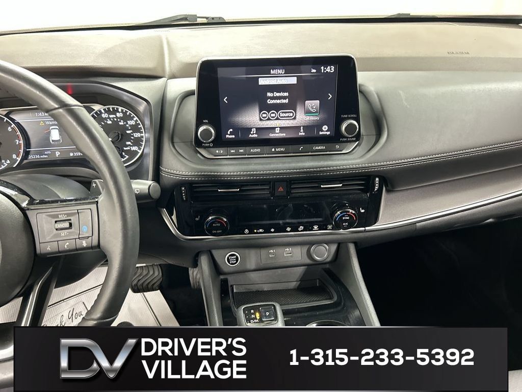 Used 2021 Nissan Rogue SV w/ Premium Package AWD/4WD image 18