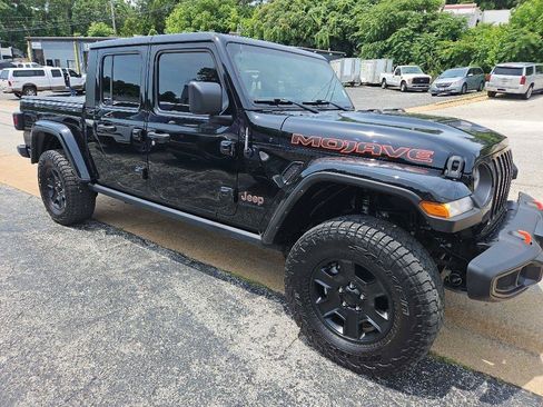 Used 2022 Jeep Gladiator Mojave w/ Cold Weather Group AWD/4WD image 5