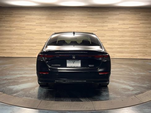 Used 2025 Honda Accord Touring image 21