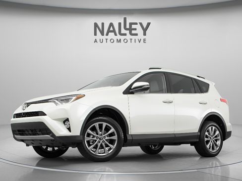 Used 2018 Toyota RAV4 Limited image 1