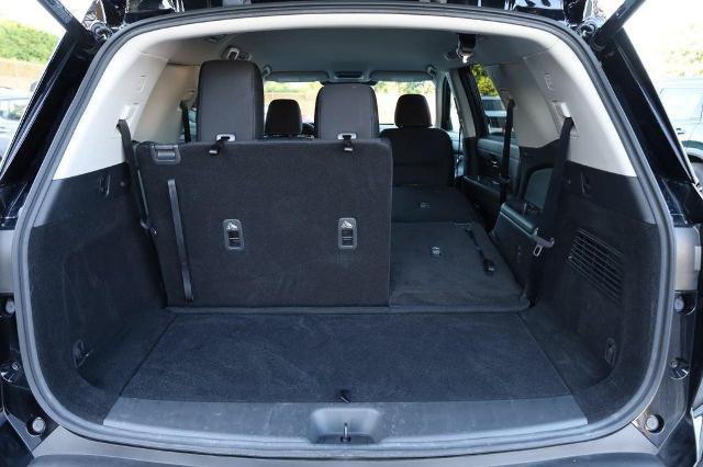 Certified 2025 Nissan Pathfinder SV AWD/4WD image 8
