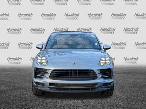 Used 2020 Porsche Macan image 3
