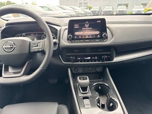New 2026 Nissan Rogue Dark Armor AWD/4WD image 20