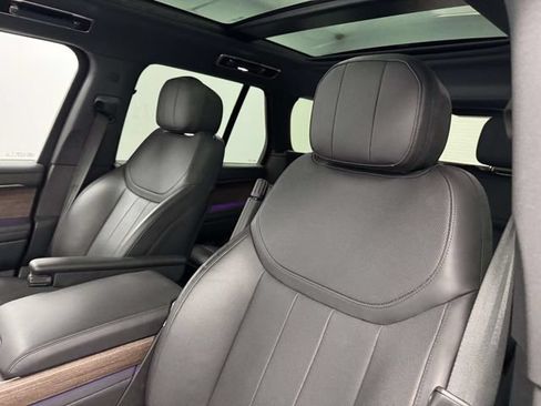 Used 2024 Land Rover Range Rover SE AWD/4WD image 26