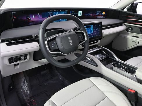 New 2026 Lincoln Nautilus Premier w/ Equipment Group 102A AWD/4WD image 12