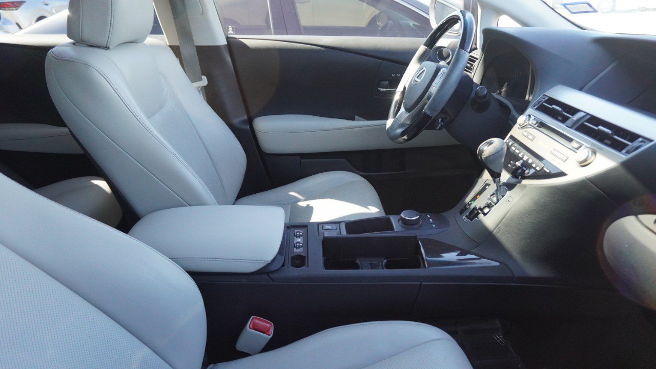 Used 2013 Lexus RX 350 FWD w/ Premium Pkg image 9
