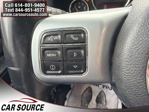 Used 2016 Jeep Wrangler Unlimited Rubicon AWD/4WD image 11