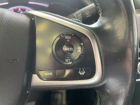 Used 2019 Honda Civic Sport image 12