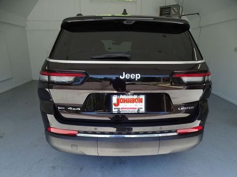 Used 2022 Jeep Grand Cherokee L Limited w/ Luxury Tech Group II AWD/4WD image 23