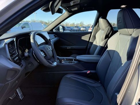 Used 2026 Lexus TX 500h F SPORT Performance Premium w/ Technology Package image 13