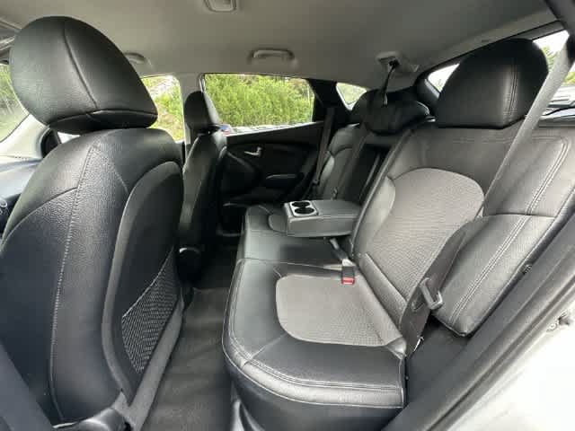 Used 2011 Hyundai Tucson GLS AWD/4WD image 15