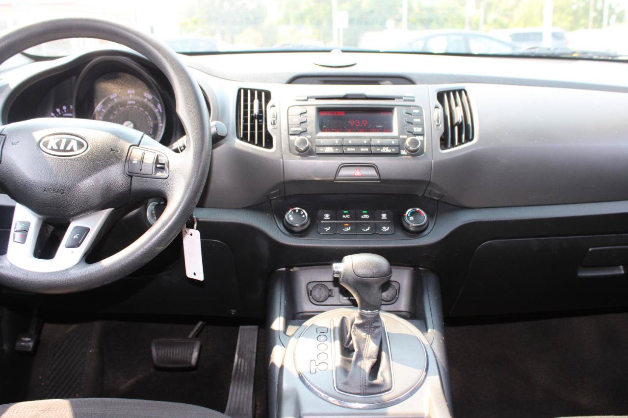 Used 2012 Kia Sportage LX w/ Convenience Pkg FWD image 10