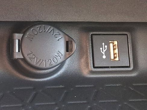 Used 2025 Toyota RAV4 LE image 24