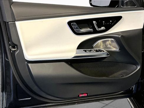 New 2026 Mercedes-Benz E 450 4MATIC Sedan image 11