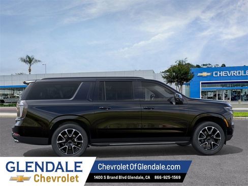 New 2026 Chevrolet Suburban RST w/ Comfort Package image 5