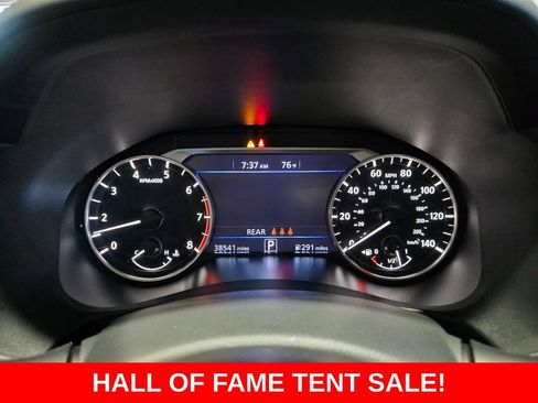 Used 2025 Nissan Altima 2.5 SR FWD image 8