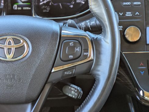 Used 2014 Toyota Avalon Limited image 21