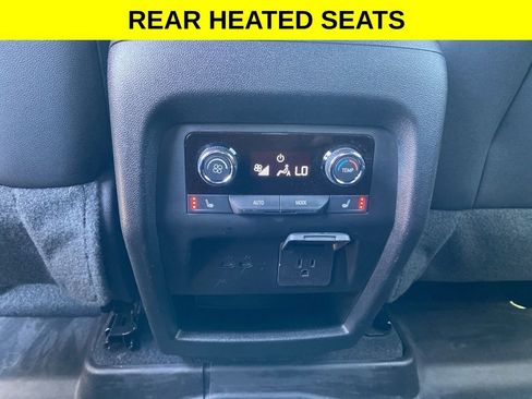Used 2025 Chevrolet Traverse High Country w/ LPO, Floor Liner Package AWD/4WD image 25