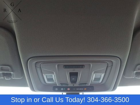 Used 2020 Chevrolet Silverado 1500 RST AWD/4WD image 17