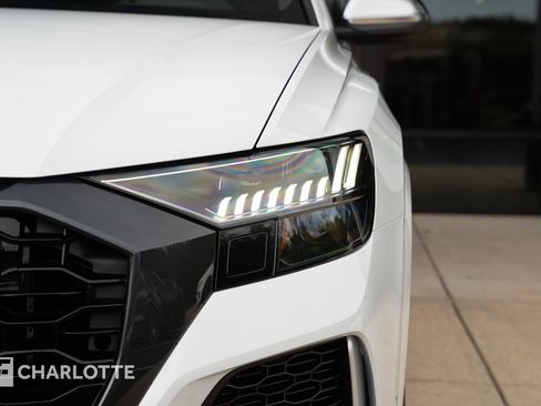 Used 2024 Audi RS Q8 image 6
