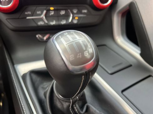 Used 2016 Chevrolet Corvette Stingray Coupe image 32