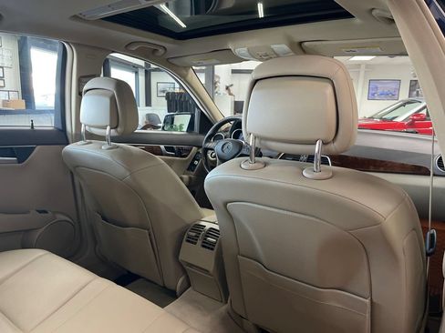 Used 2014 Mercedes-Benz C 300 4MATIC Sedan image 45