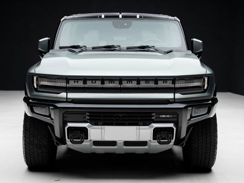 Used 2024 GMC Hummer EV 3X AWD/4WD image 9