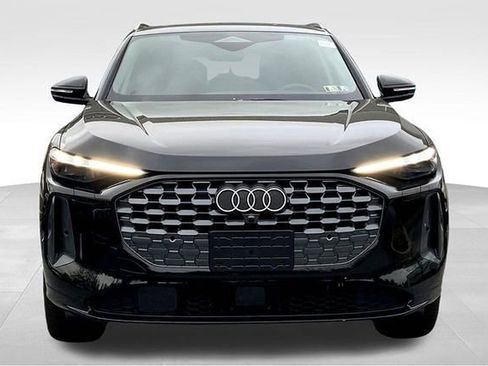 New 2025 Audi Q5 Premium Plus image 3