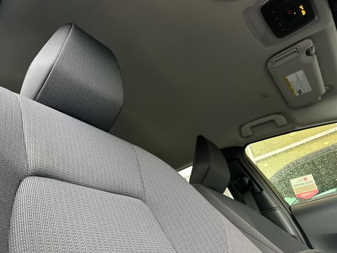 Used 2024 Toyota Prius LE image 16