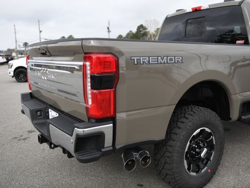 New 2026 Ford F250 King Ranch w/ Tremor Off-Road Package image 10
