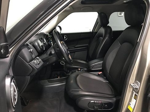 Used 2018 MINI Cooper Countryman FWD image 11