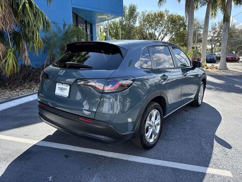 Used 2024 Honda HR-V LX image 3