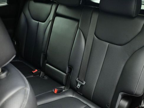 Used 2023 Hyundai Santa Fe SEL w/ Premium Package FWD image 59