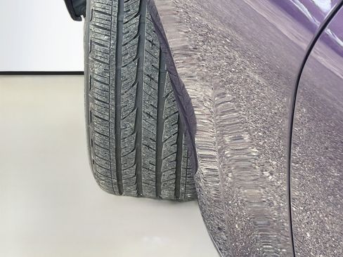 Used 2023 BMW 230i Coupe w/ Convenience Package image 40