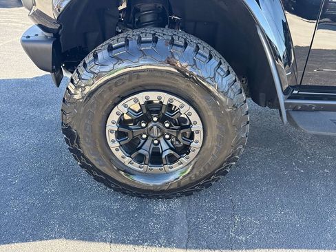Used 2025 Ford Bronco Raptor image 23