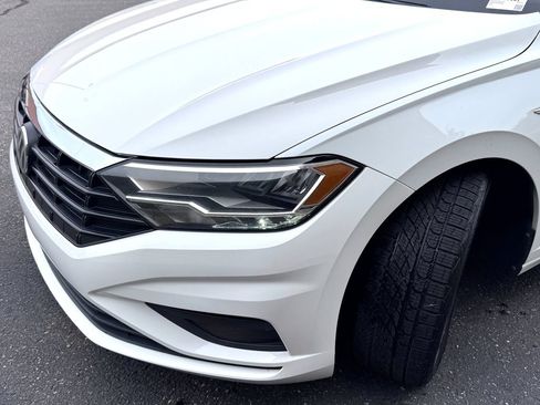 Used 2020 Volkswagen Jetta R-Line FWD image 5