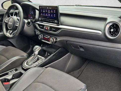 Used 2023 Kia Forte GT-Line w/ GT-Line Premium Package FWD image 23