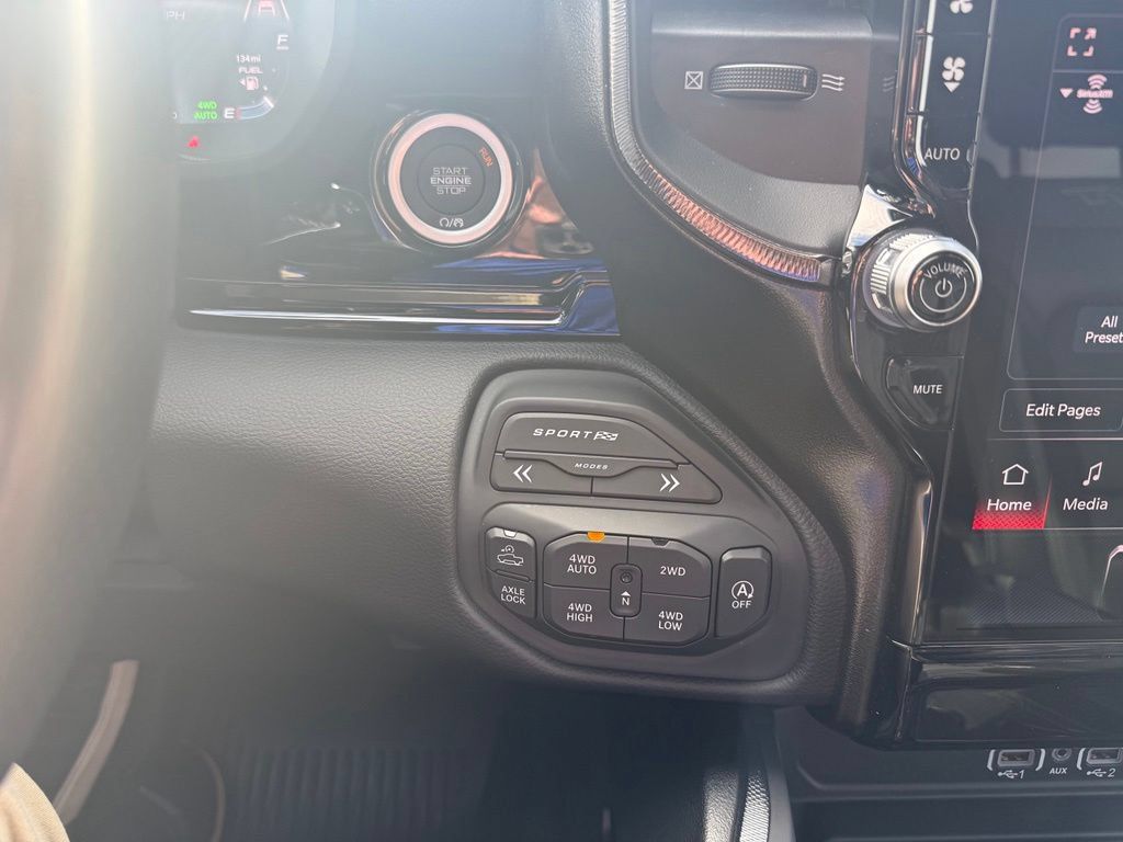 Used 2026 RAM 1500 Rebel w/ G/T Package AWD/4WD image 33