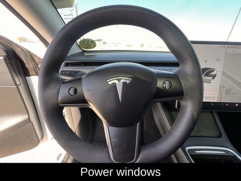 Used 2021 Tesla Model Y Performance image 15