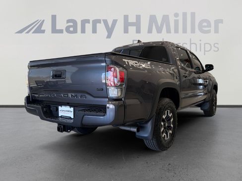 Used 2023 Toyota Tacoma TRD Off-Road w/ TRD Premium Off Road Package AWD/4WD image 5
